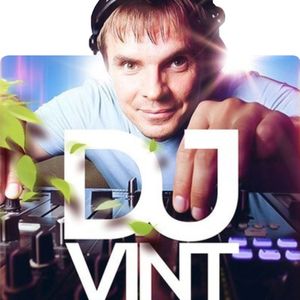 DJ VINT Artwork Image